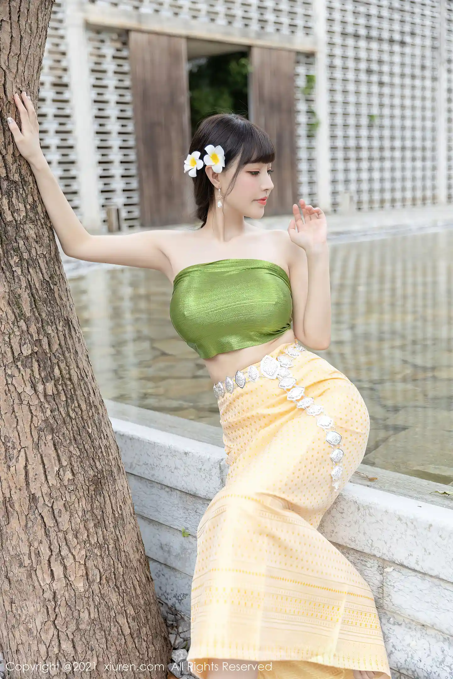 图片[5]-[XiuRen秀人网]VOL.3971 女神朱可儿Flower桂林旅拍户外竹林异域风情秀丰满豪乳诱惑写真60P-秀人网官方网站